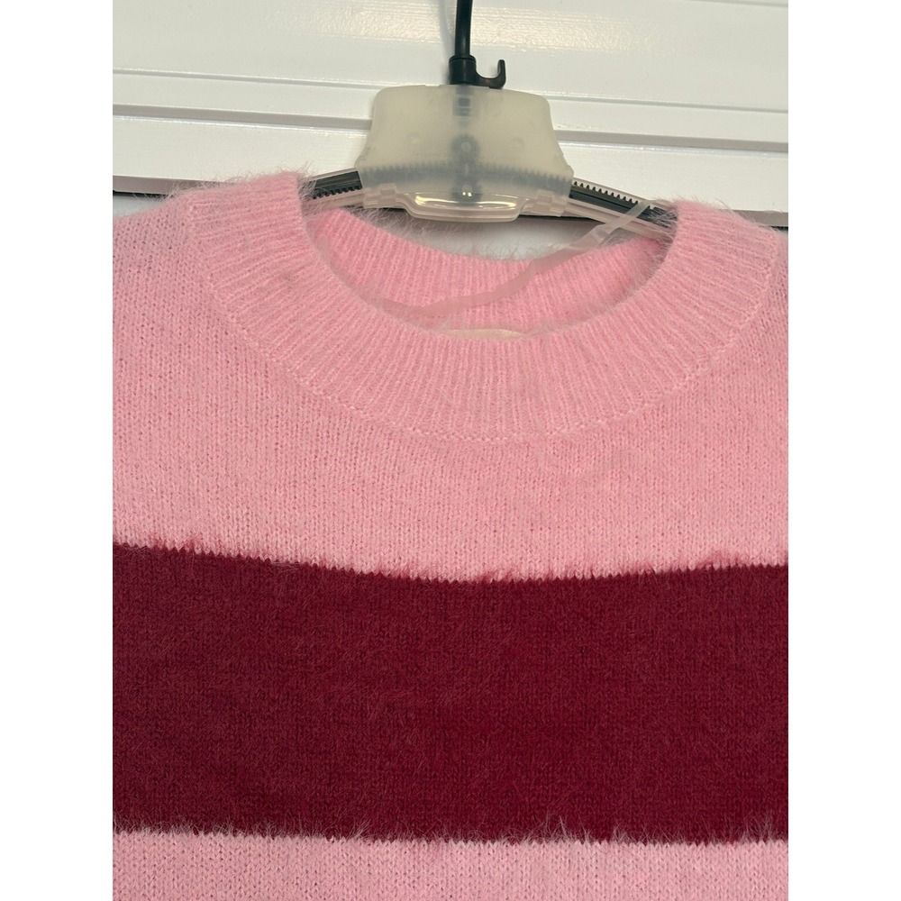 Universal Thread Pink Burgundy Striped Fuzzy Eyelash Knit Crewneck Sweater Small - Picture 6 of 9
